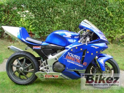 1997 Honda RVF 750 - RC 45 photo